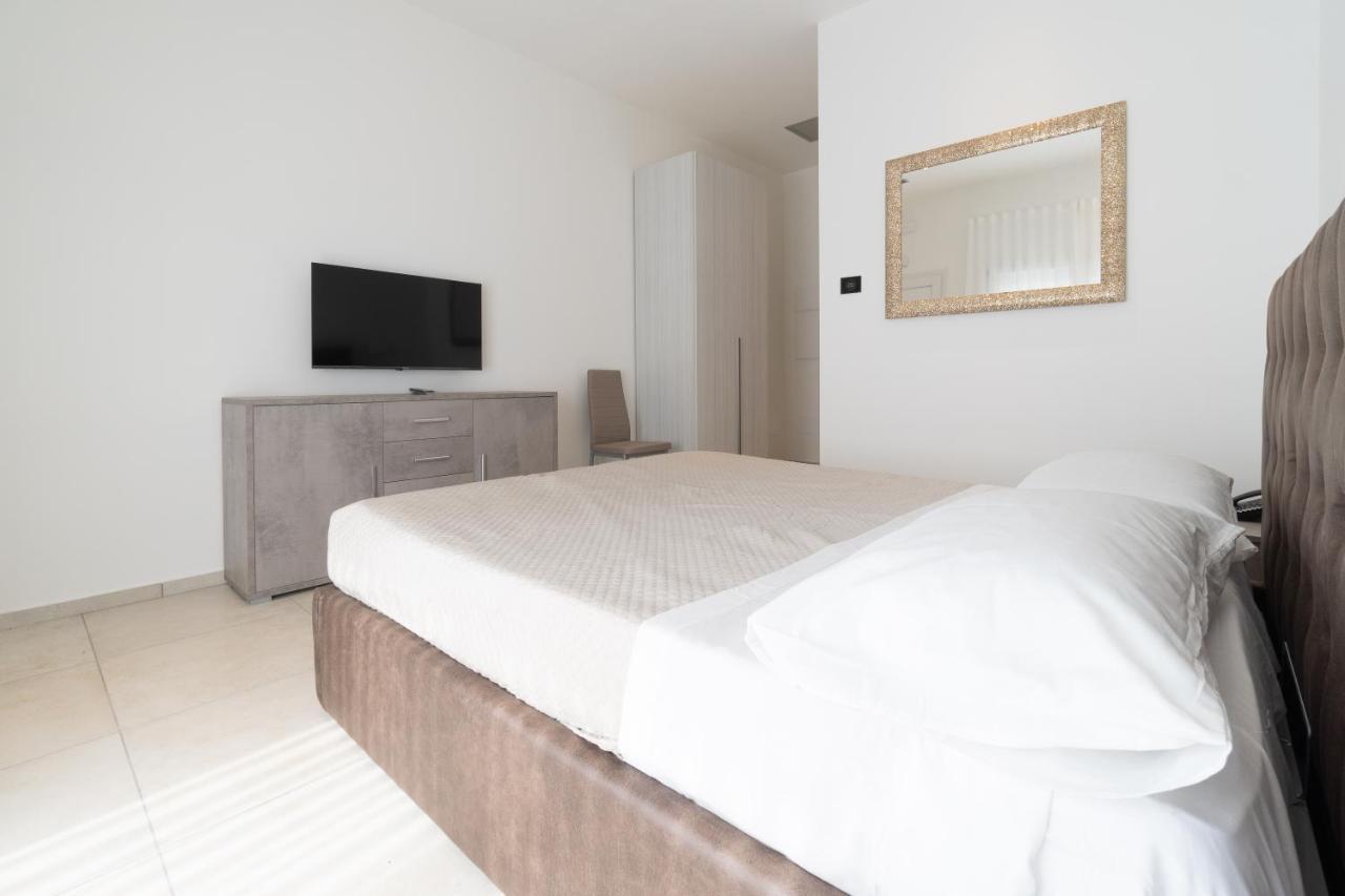 Motel Circuit Drive Cingia De' Botti Zewnętrze zdjęcie